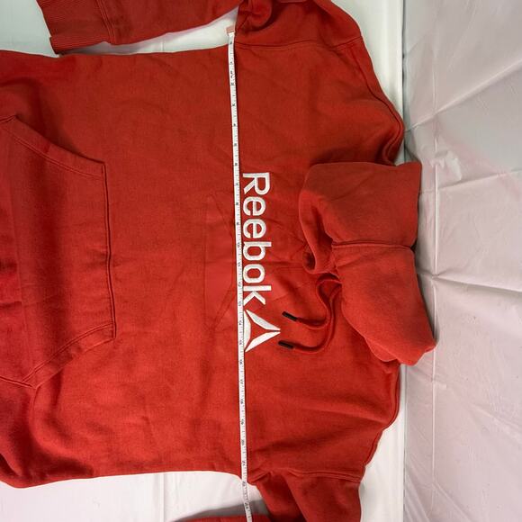 Reebok Red Hoodie Women’s Small Pullover Sweatshirt Logo Front - Picture 3 of 10
